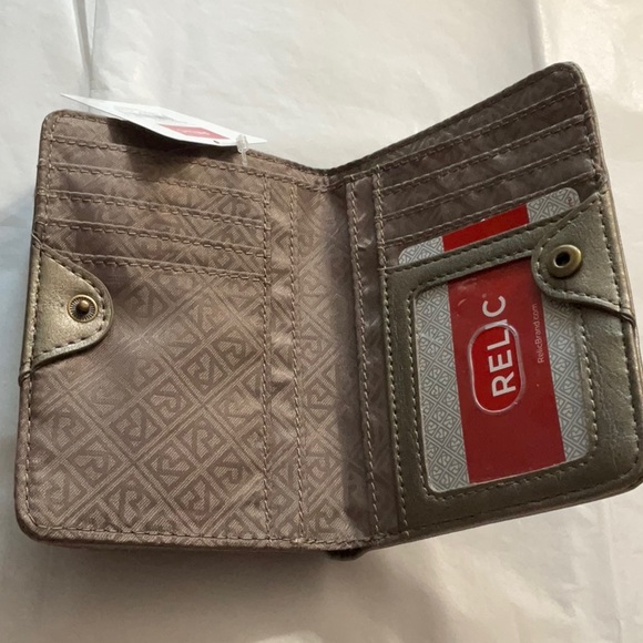 2/$30🌻Relic Riley Multifunction Wallet - Picture 2 of 5